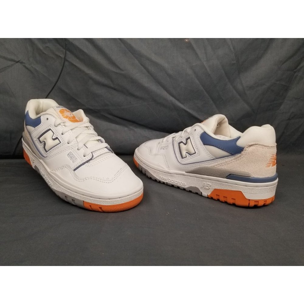 New Balance Boys 550 Athletic Sneakers GSB550WB White Size 5  NO BOX!